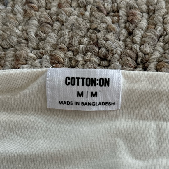 Cotton On halter crop top - Picture 3 of 3